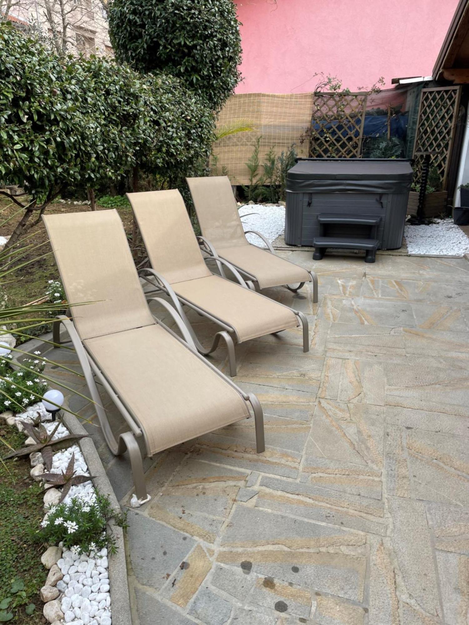 איזולה Villa Noa Jacuzzi & Sauna מראה חיצוני תמונה