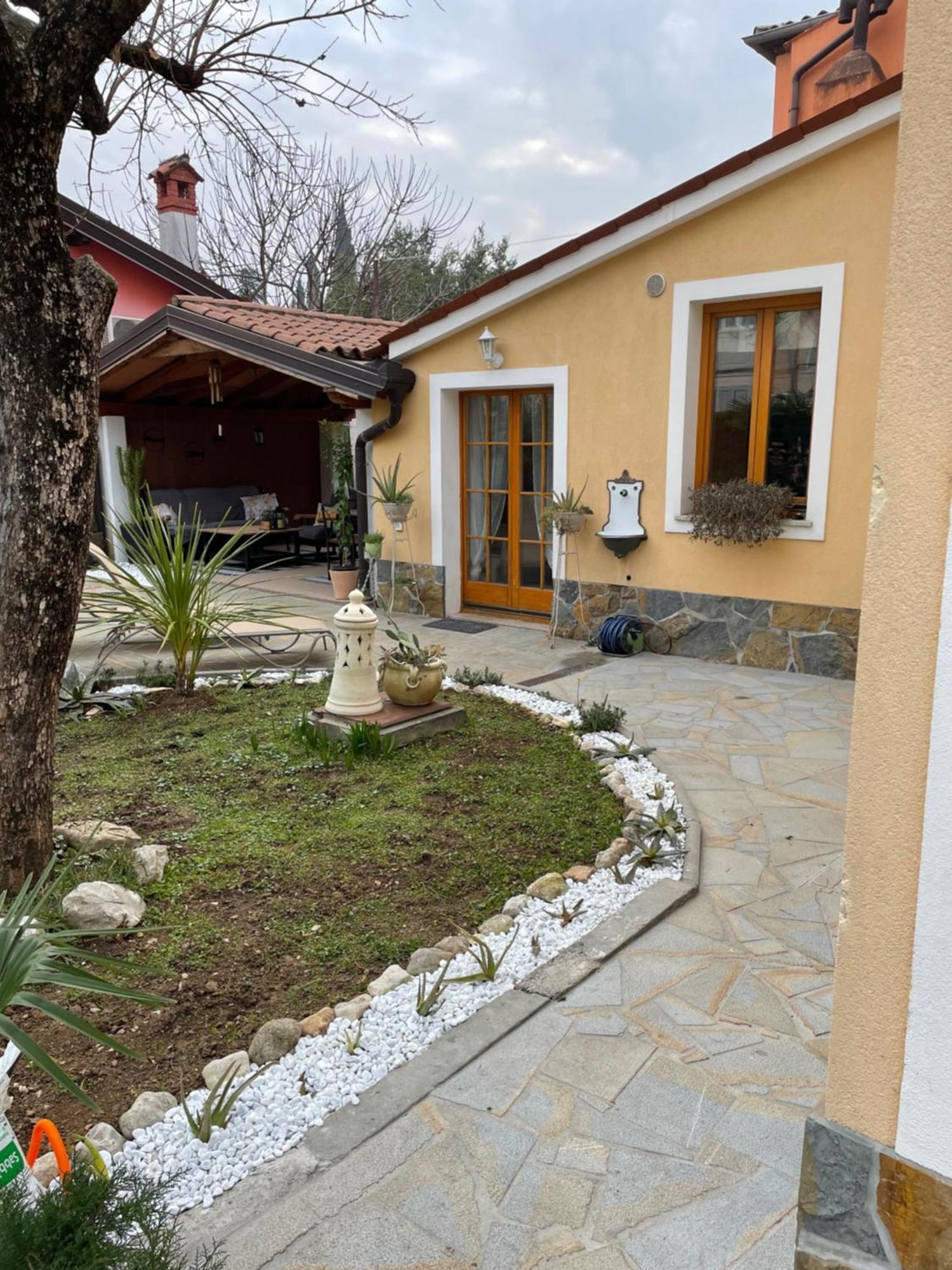 איזולה Villa Noa Jacuzzi & Sauna מראה חיצוני תמונה