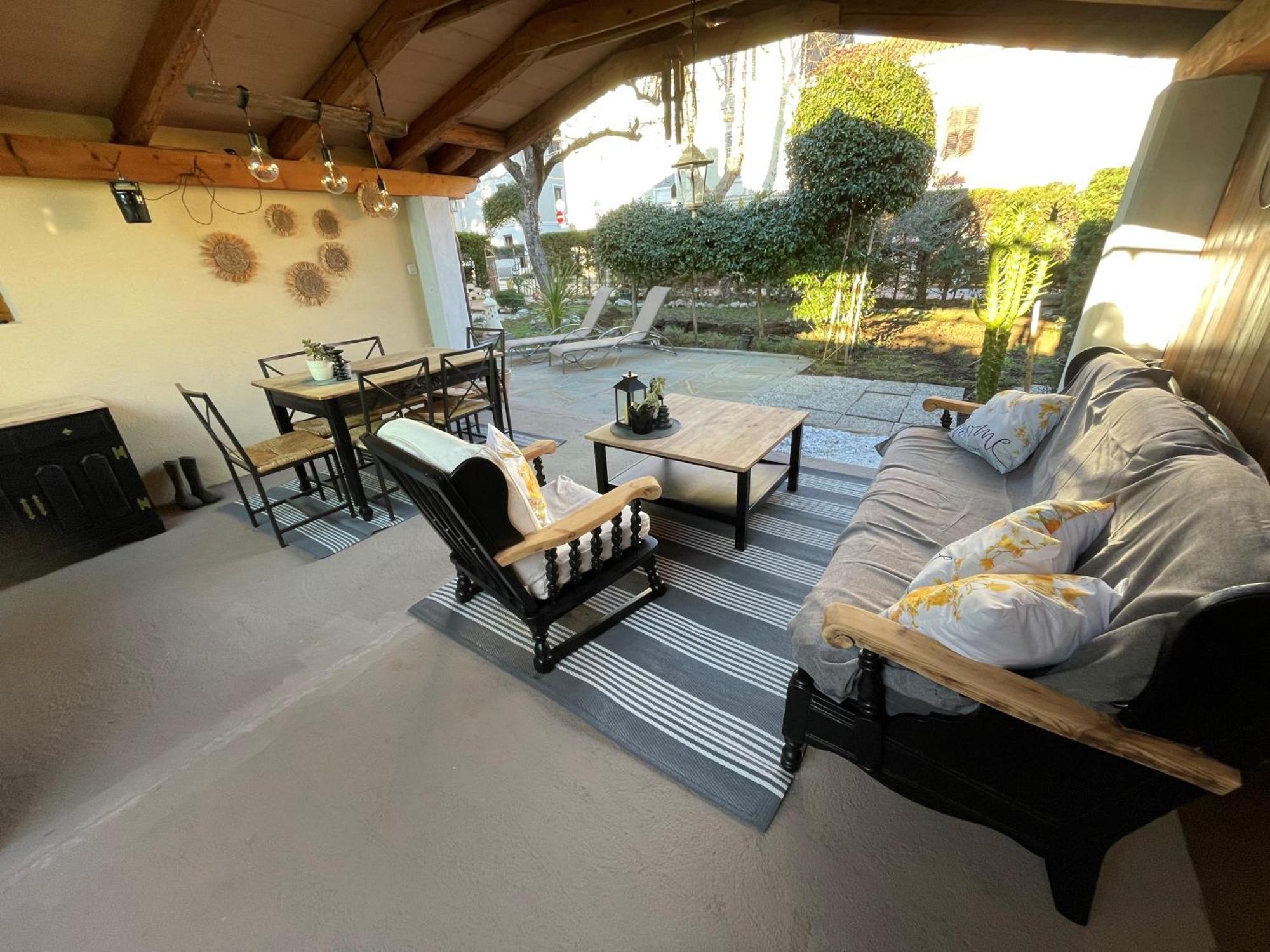 איזולה Villa Noa Jacuzzi & Sauna מראה חיצוני תמונה